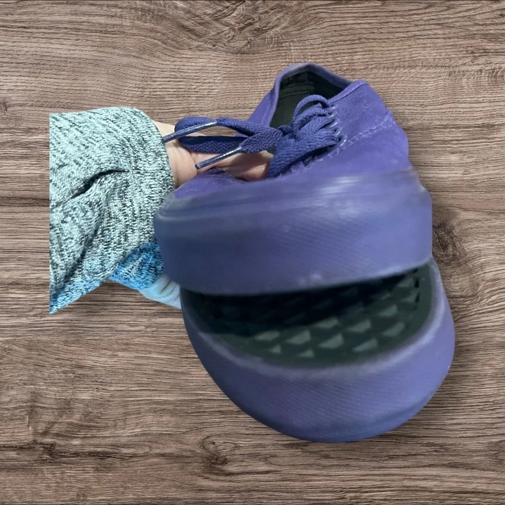 Vans purple off